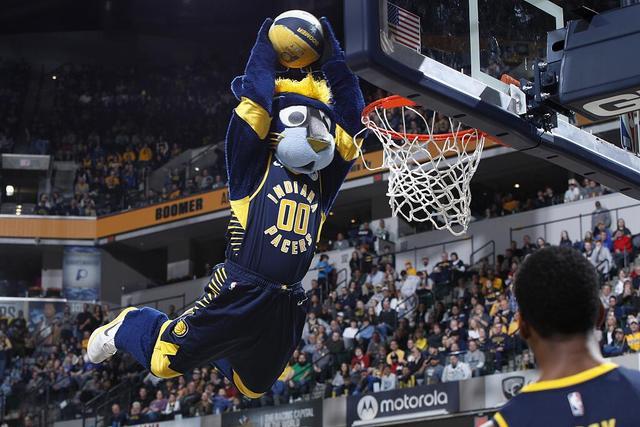 杜锋：年轻队伍把比赛想简单了 有起伏很正常